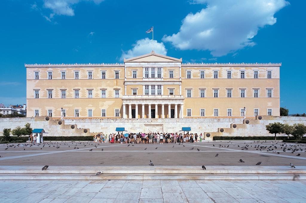 Syntagma Square Apartments By Livin Urbban Athens Exterior photo